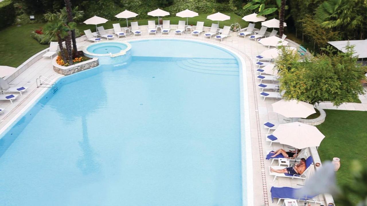 Regina Adelaide Hotel 4*