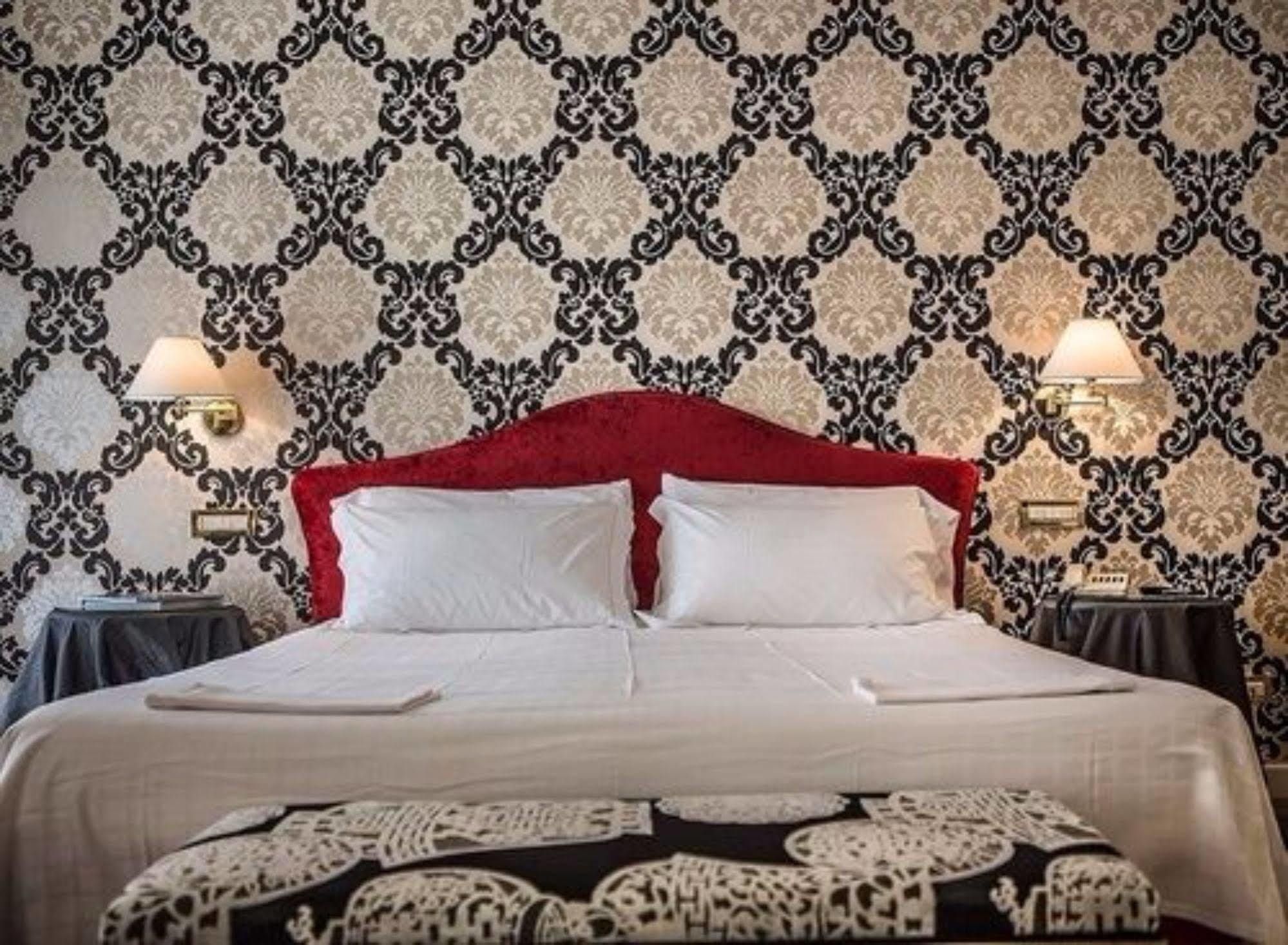 Regina Adelaide 4* Garda (Verona)